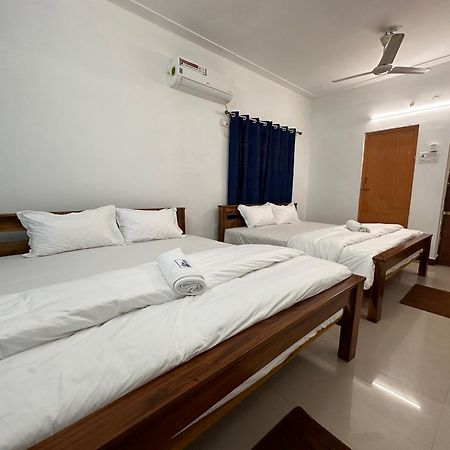ホテル Mps Saai Residency Tiruvannāmalai エクステリア 写真
