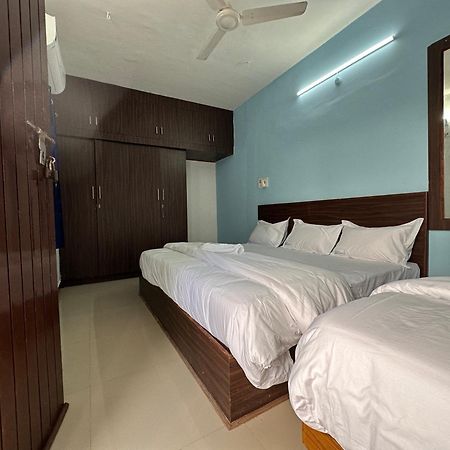 ホテル Mps Saai Residency Tiruvannāmalai エクステリア 写真