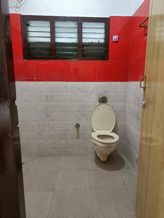 ホテル Mps Saai Residency Tiruvannāmalai エクステリア 写真